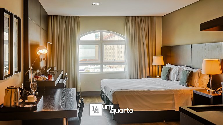 Loft com Cozinha by ¼ UmQuarto 9-PR.