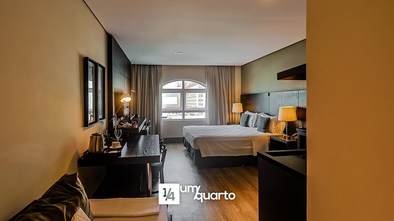 Loft com Cozinha by ¼ UmQuarto 9-PR.
