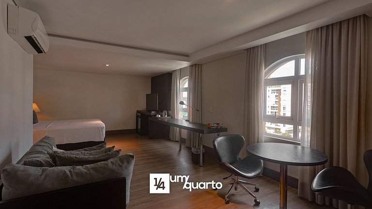 Suite by ¼ UmQuarto 11-PR.